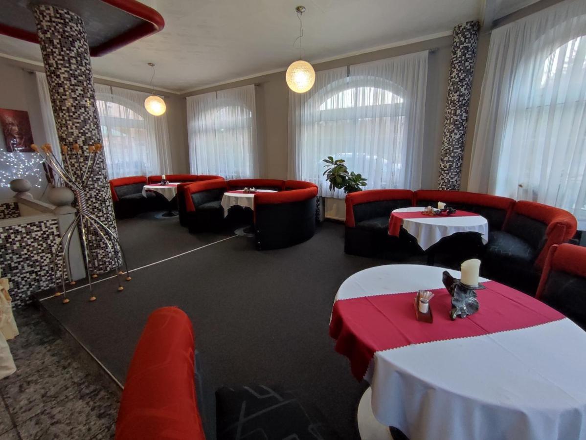 Hotel Bohemia Excellent Klášterec nad Ohří Zewnętrze zdjęcie