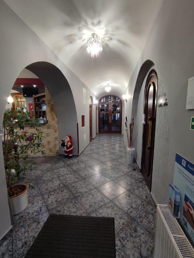 Hotel Bohemia Excellent Klášterec nad Ohří Zewnętrze zdjęcie
